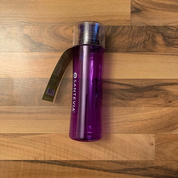 New Santevia Tritan Water Bottle - Picture 2 of 5